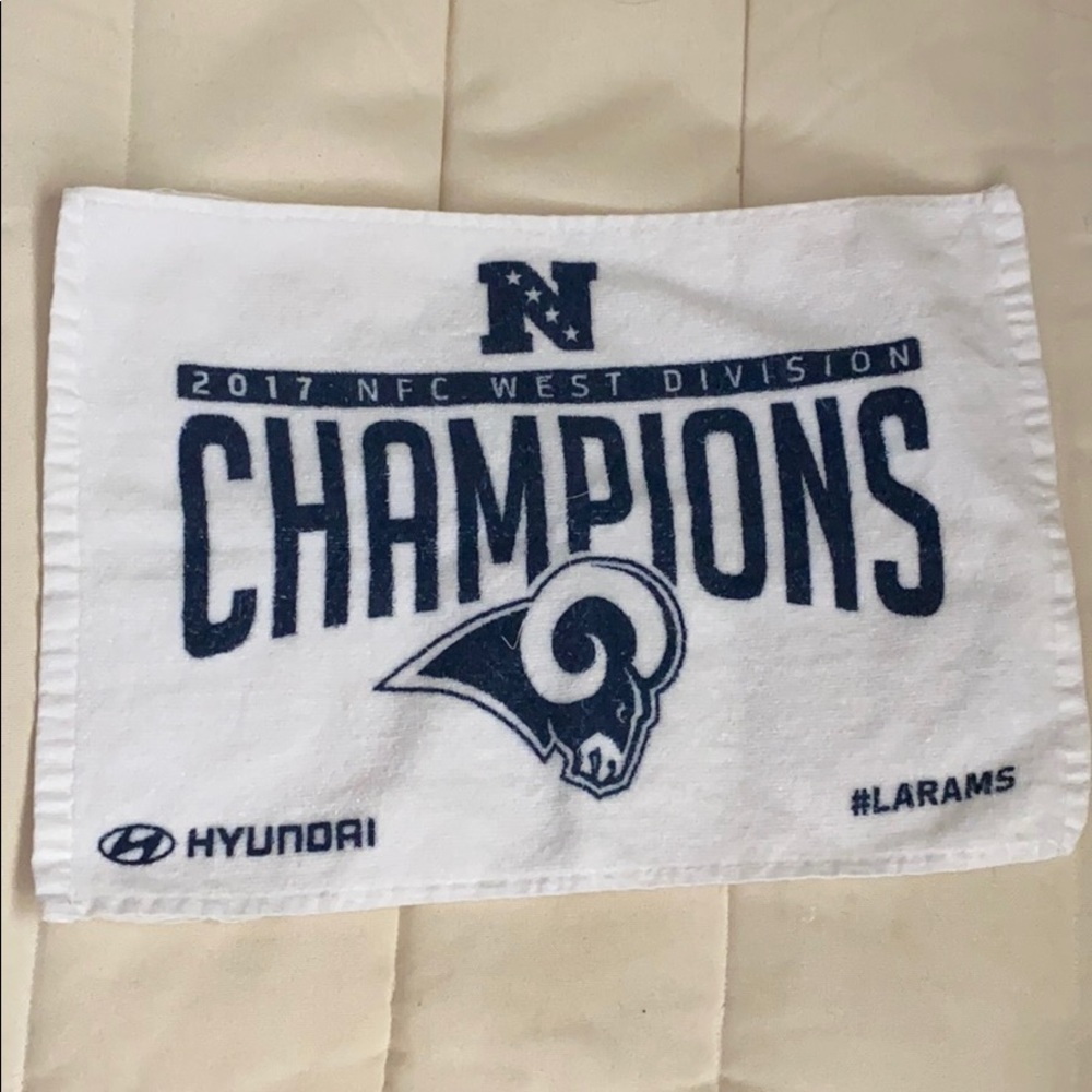 LA Rams shirt - Picture 4 of 4
